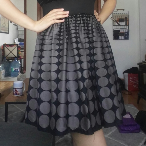 NWOT Black & Gray Circle Pattern Skater Dress - Picture 2 of 12